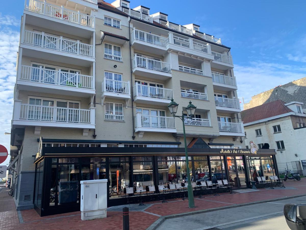 Апартаменты Mainstreet Knokke Экстерьер фото